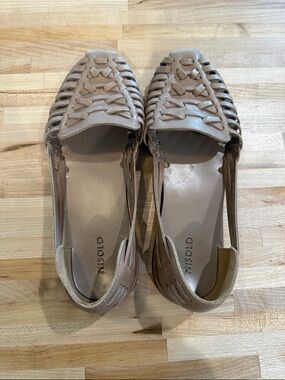 Nisolo Woven Leather Slip-On Flats in Tan
